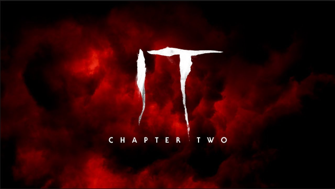 Titulo do filme "It Chapter Two" branco escrito sobre nuvens vermelhas